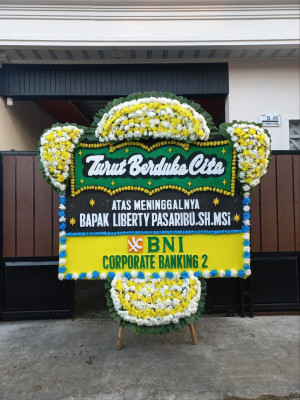 Papan Bunga Duka di Sentani